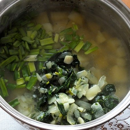Krok 3 - Marchewkowo - szpinakowa zupa krem foto