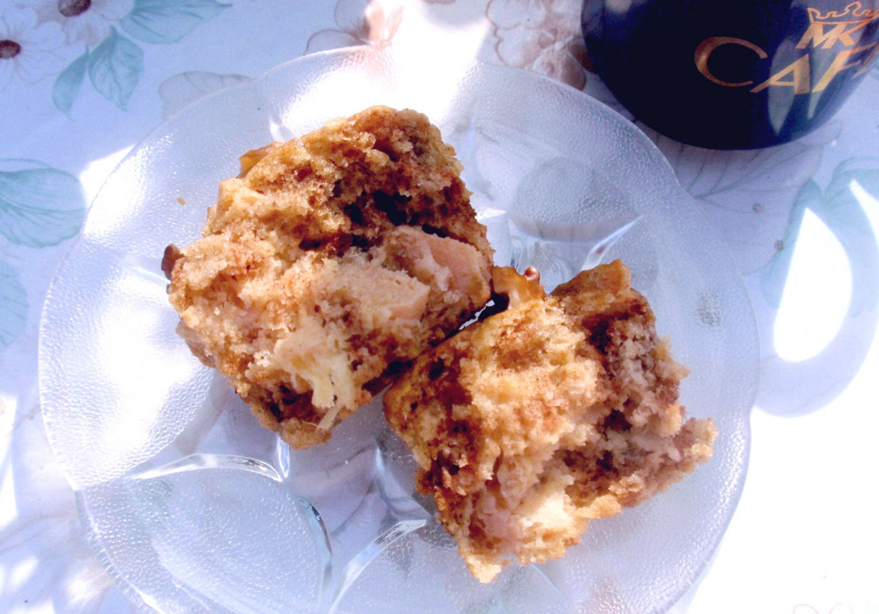 Marmurkowe  muffinki  z pigwą foto