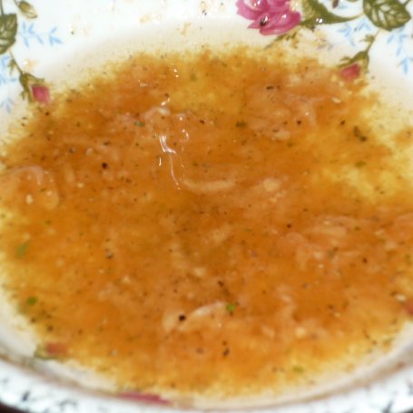 Krok 4 - Marynata czosnkowo-ketchupowa do wieprzowiny foto