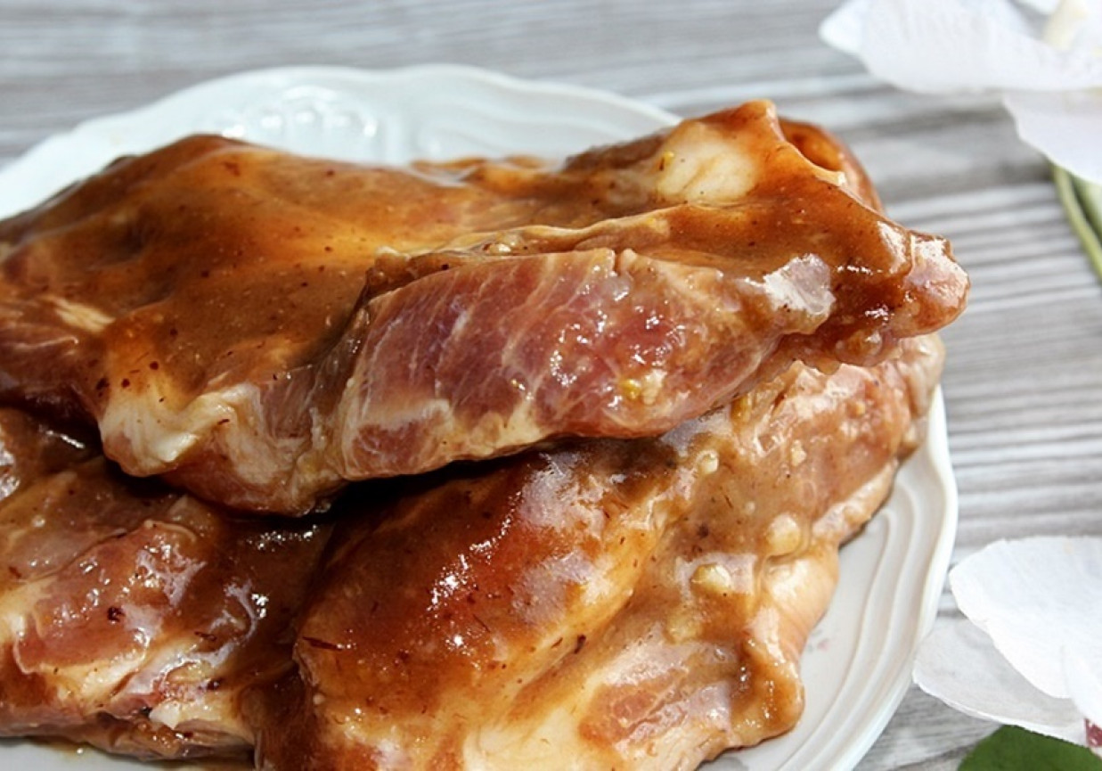 Marynata czosnkowo-śliwkowa (do mięsa na grilla i nie tylko) foto