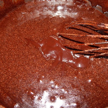 Krok 5 - Masa czekoladowo-śliwkowa do wafli foto