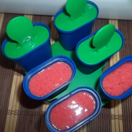 Krok 6 - Maślankowe lody cukiniowo-truskawkowe foto