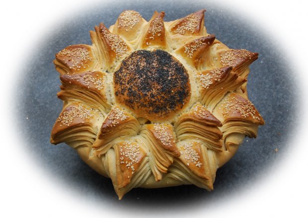 Fotografia przedstawiająca Maślany chlebek "Słonecznik"