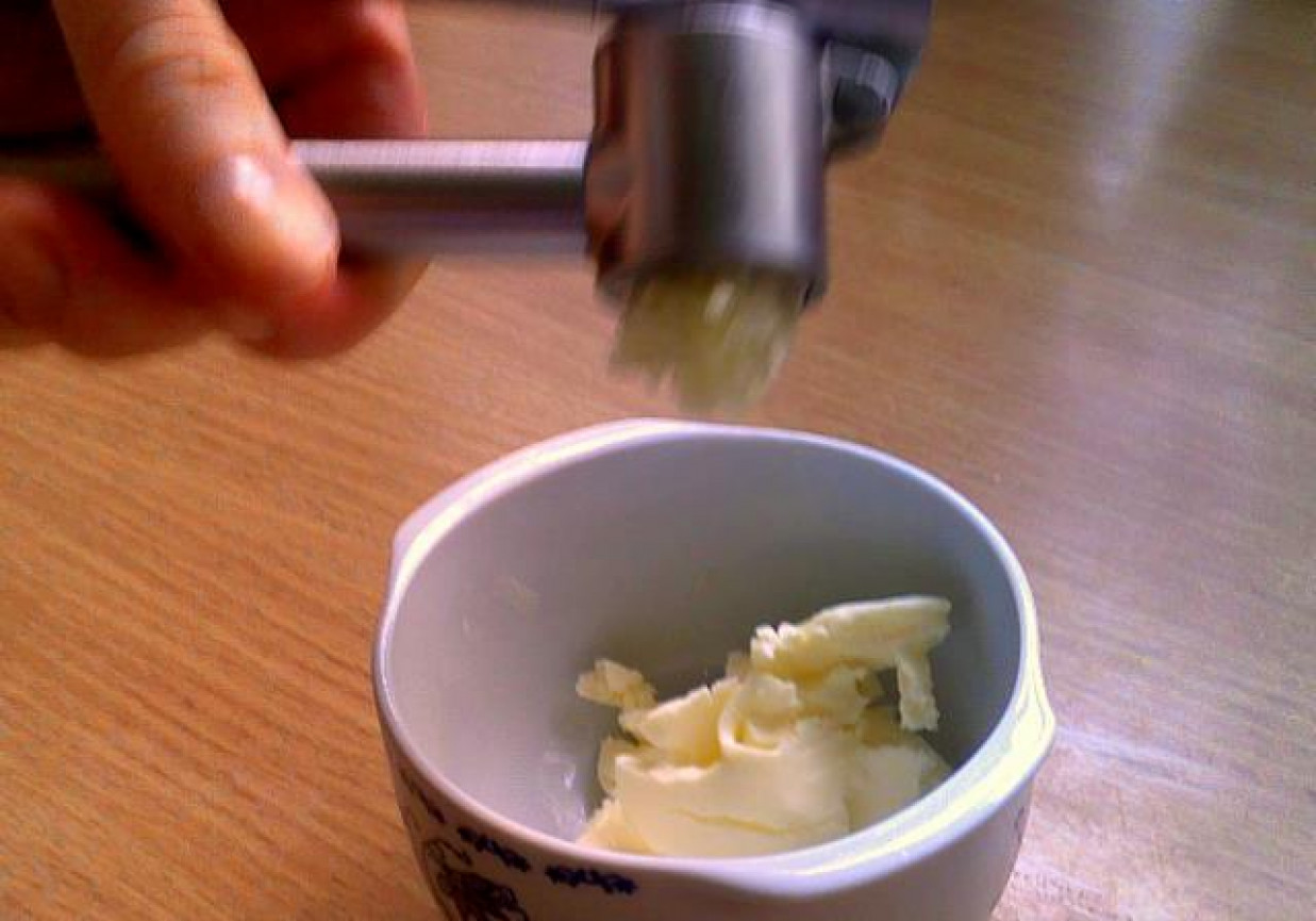 Masło czosnkowe foto