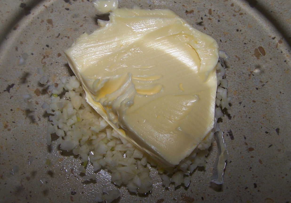 Masło z czosnkiem foto