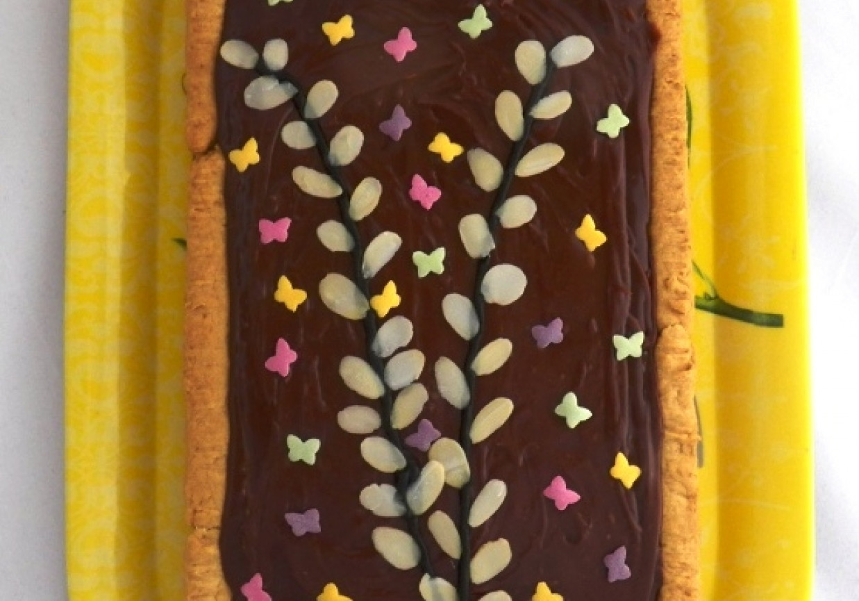 Mazurek kajmakowo- orzechowy z czekoladą foto