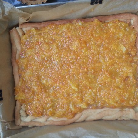 Krok 6 - Mazurek wielkanocny z kajmakiem i bakaliami foto