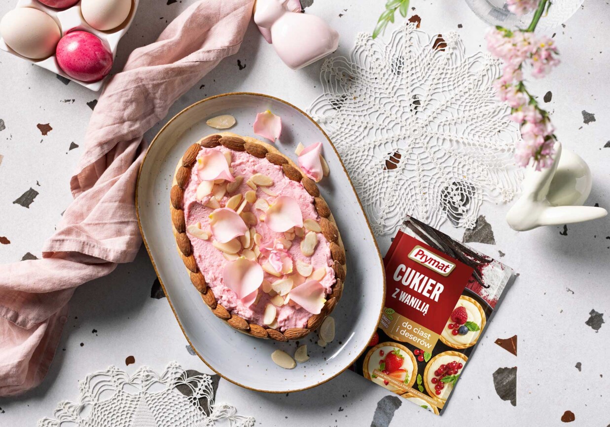 Mazurek z kremem różanym foto