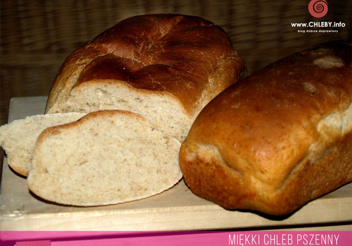 Miękki chleb pszenny foto