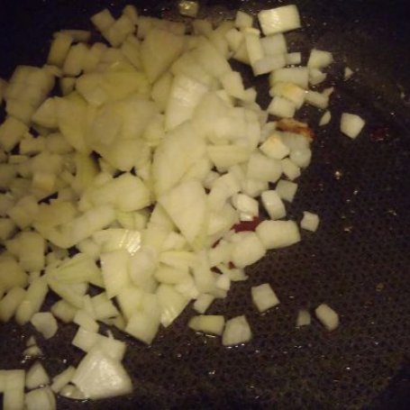 Krok 1 - Mielone kuleczki z morelami foto