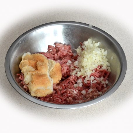 Krok 2 - Mielone pieczone w szynce parmeńskiej foto