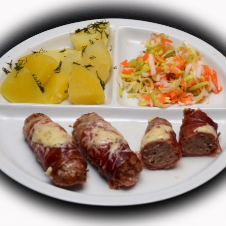 Krok 6 - Mielone pieczone w szynce parmeńskiej foto
