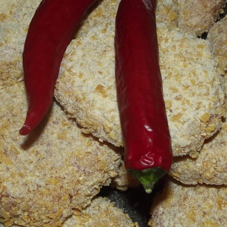 Krok 5 - Mielone z chili otoczone kukurydzianą panierką . foto