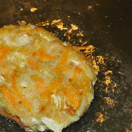 Krok 3 - Mielone z ryżem, marchewką i pekinką foto