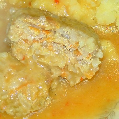 Krok 6 - Mielone z ryżem, marchewką i pekinką foto