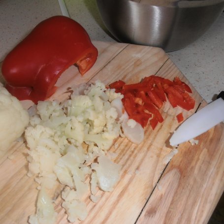 Krok 1 - Mielone z warzywami i mozzarellą foto