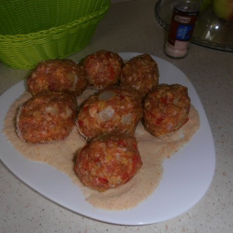 Krok 2 - Mielone z warzywami i mozzarellą foto