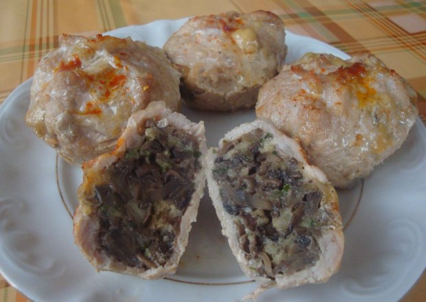 Fotografia przedstawiająca Mięsne muffinki