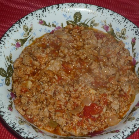 Krok 5 - Mięsno-pomidorowy sos do makaronu foto
