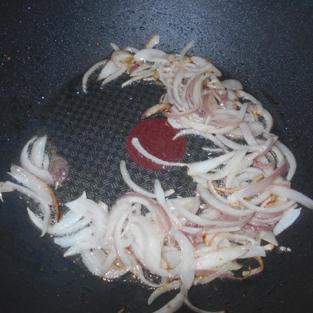 Krok 2 - Mięso mielone z kalarepką foto