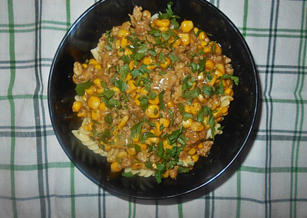 Fotografia przedstawiająca Mięso mielone z kukurydzą