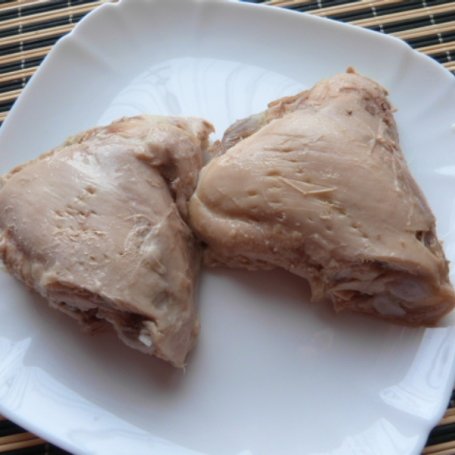 Krok 4 - Mięso z kurczaka w majonezowej panierce  foto