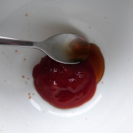 Krok 3 - Mięso z kurczaka z ketchupem foto