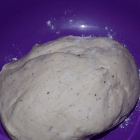 Krok 2 - Mini calzone z warzywami foto