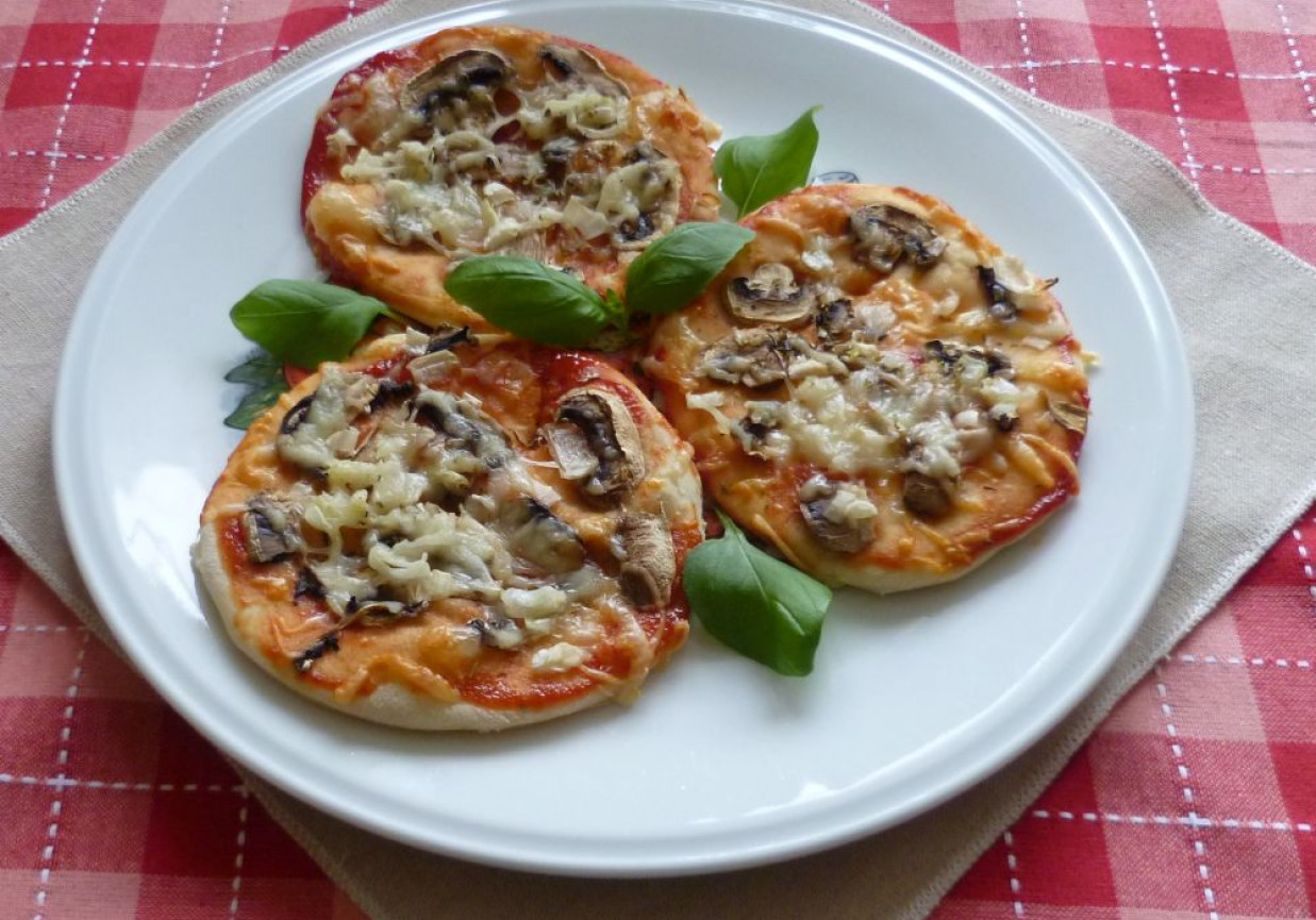 Mini pizza  foto