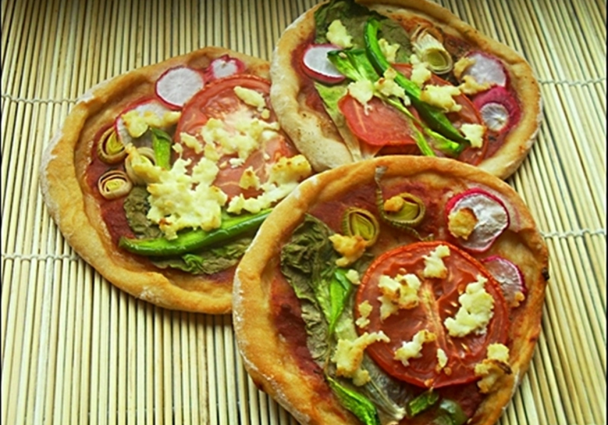 Mini Pizze wegetariańskie foto