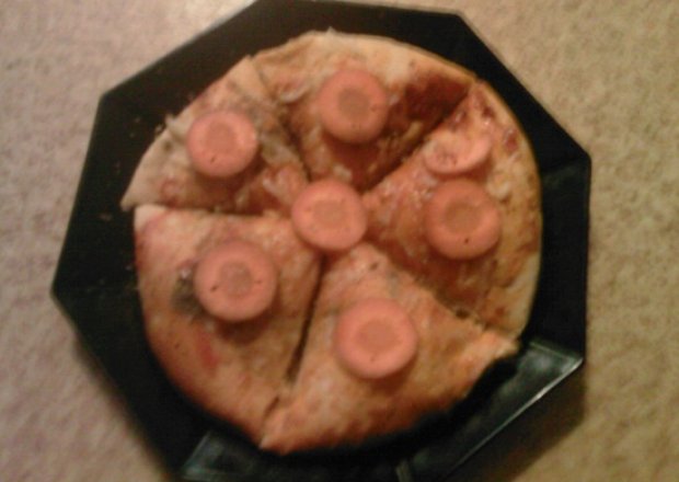 Fotografia przedstawiająca Mini pizze z marchewką