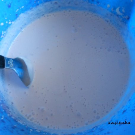 Krok 4 - Mini serniczki w kruchych miseczkach razowych foto