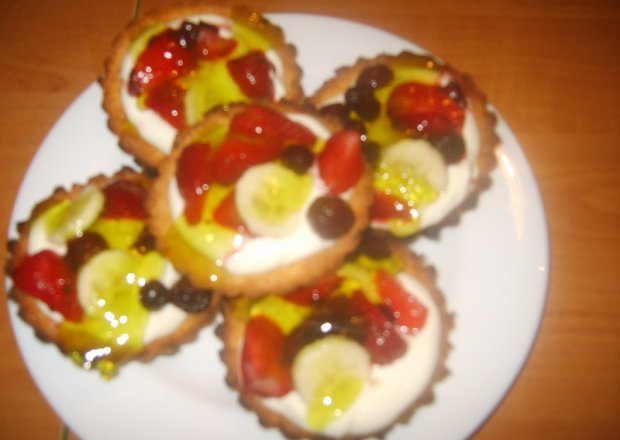 Fotografia przedstawiająca Mini tarty owocowe