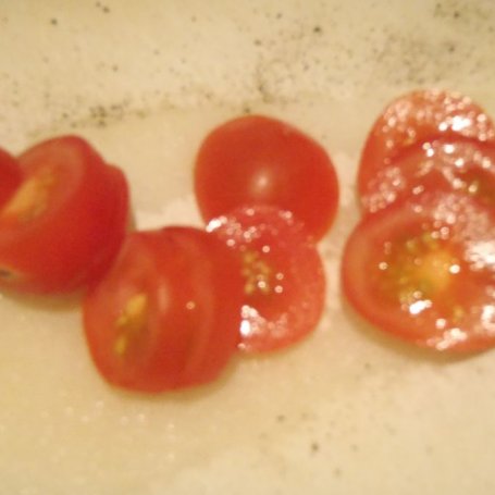 Krok 3 - Mintaj pieczony z pomidorkami koktajlowymi foto