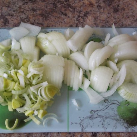 Krok 1 - Mintaj z sosem warzywnym foto