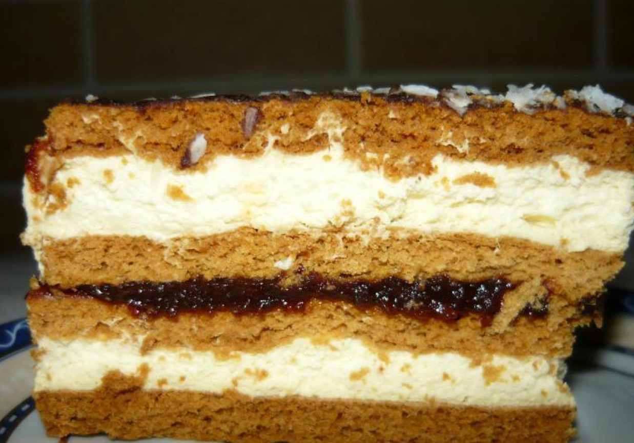 Miodownik z kremem budyniowo-śmietanowym foto