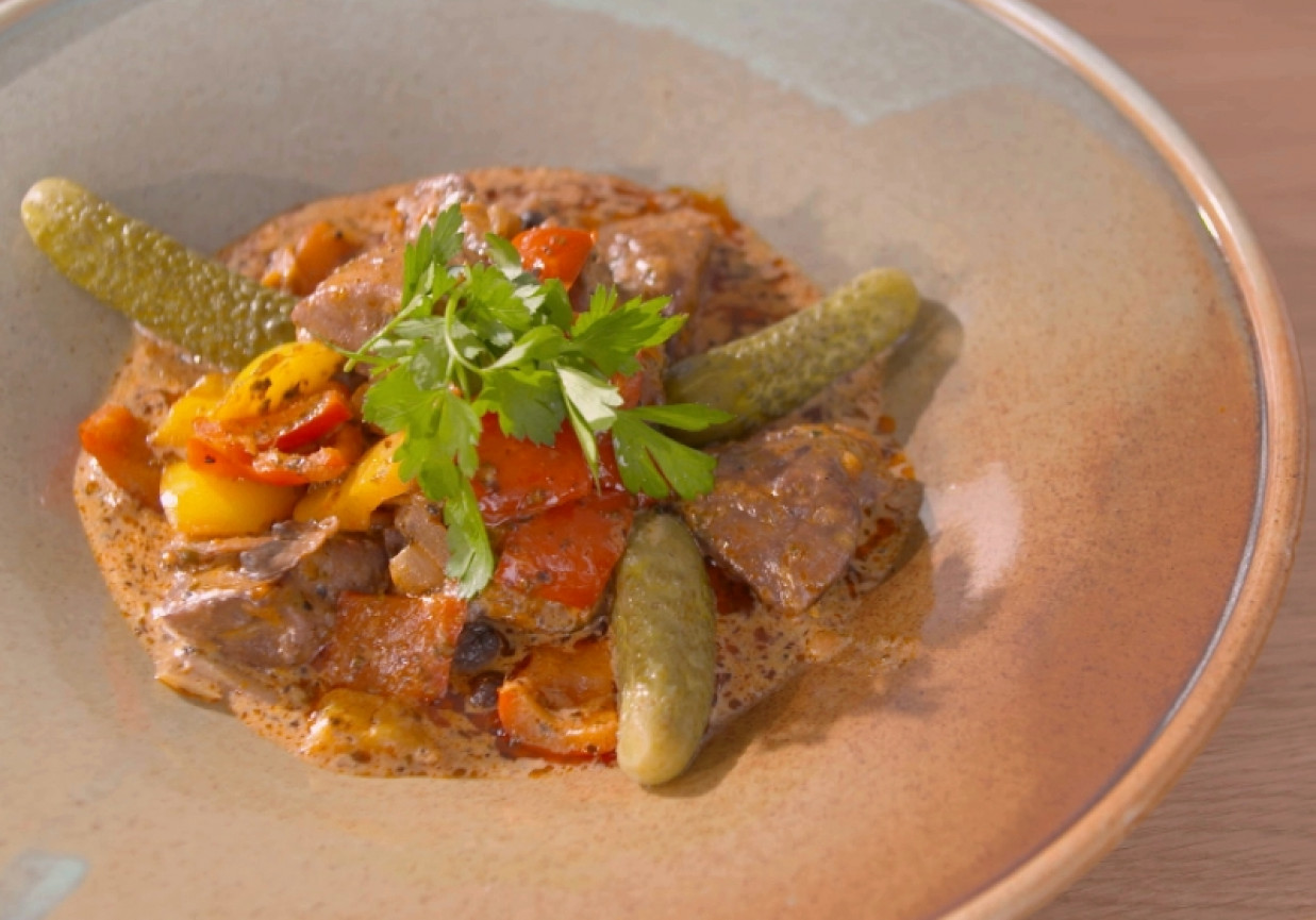 Mistrz Smaku poleca: Gulasz z wątróbki drobiowej, odc. 3 foto