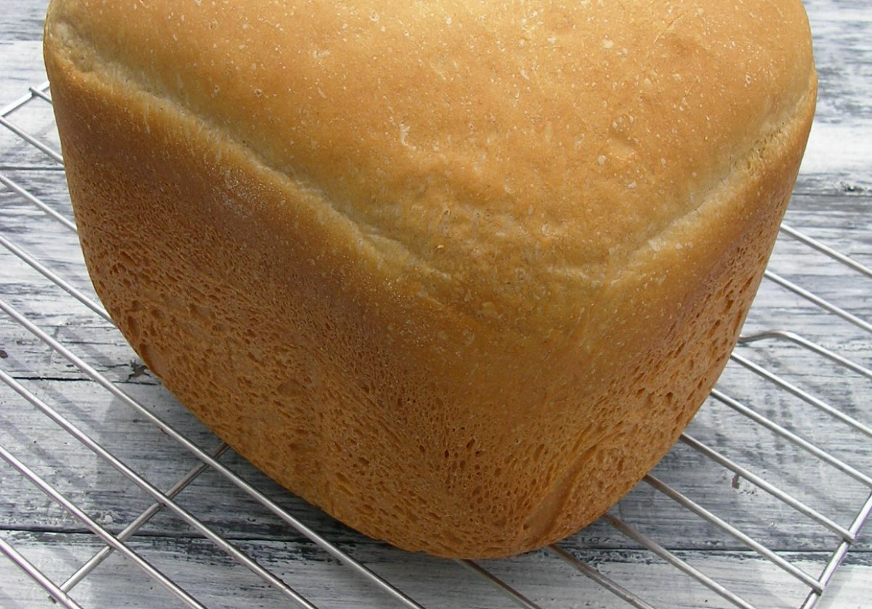 Mleczny chleb z automatu foto