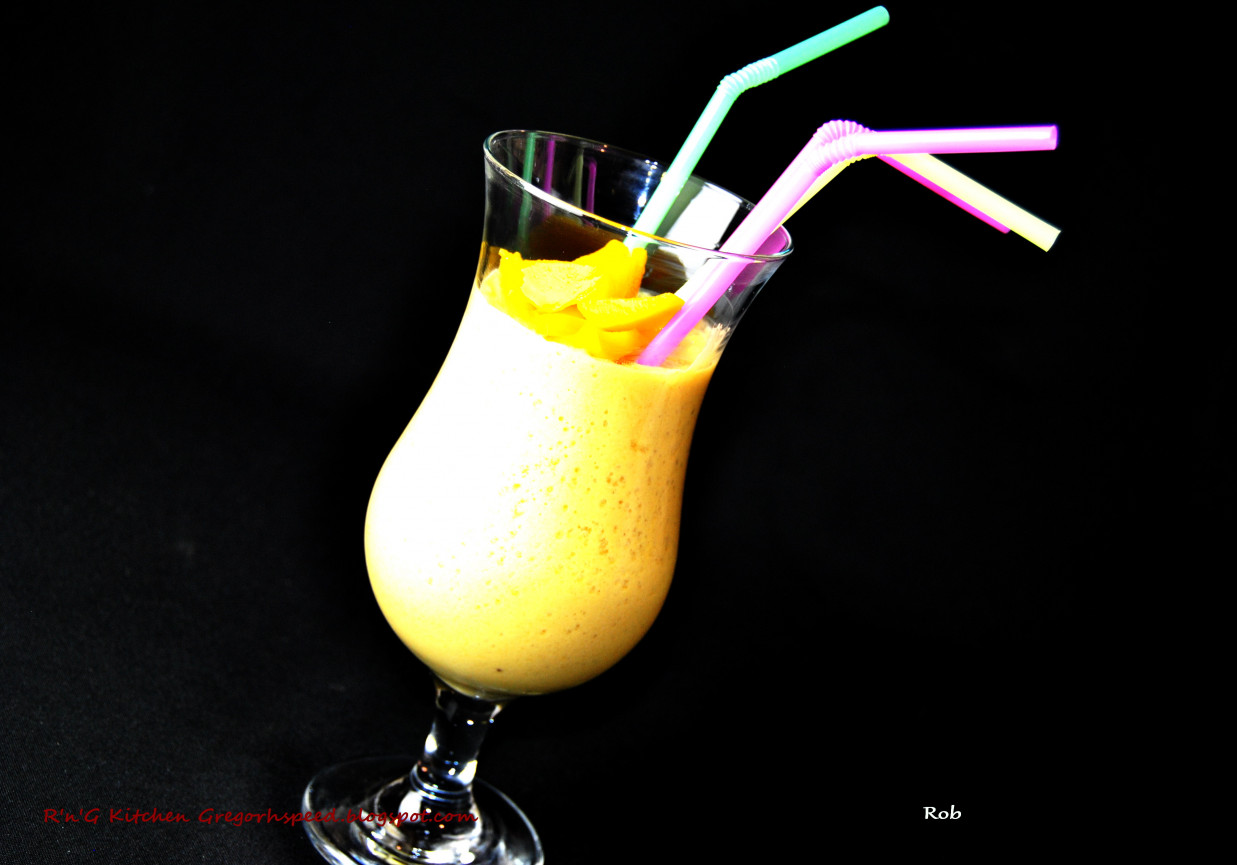 Mleczny napój z mango foto