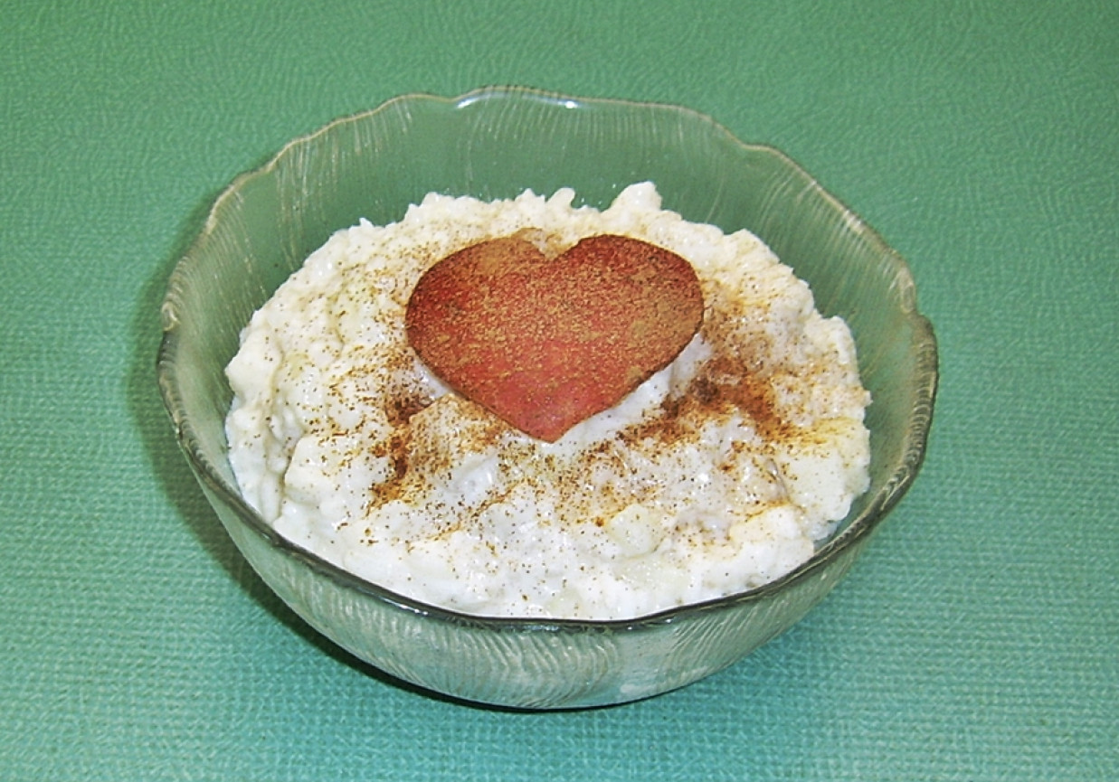 Mleczny ryż z kokosem i jabłkami foto