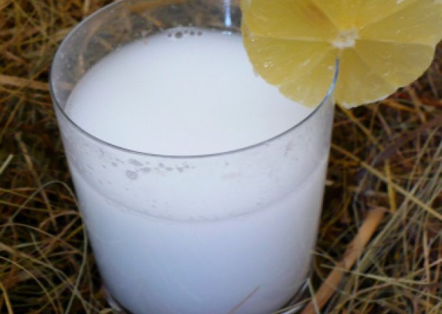 Fotografia przedstawiająca Mleko cytrynowe