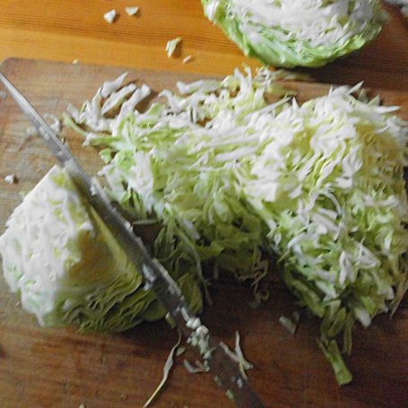 Krok 1 - Młoda kapusta marynowana foto