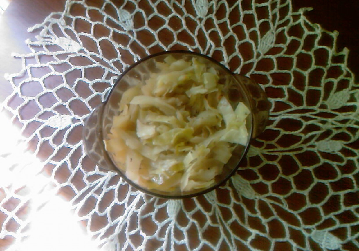 Młoda kapusta słodko-kwaśna foto