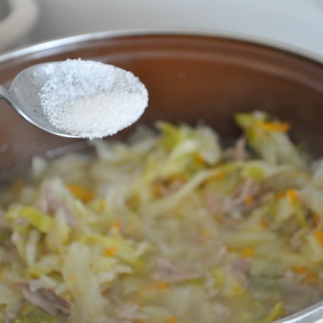 Krok 9 - młoda kapustka foto