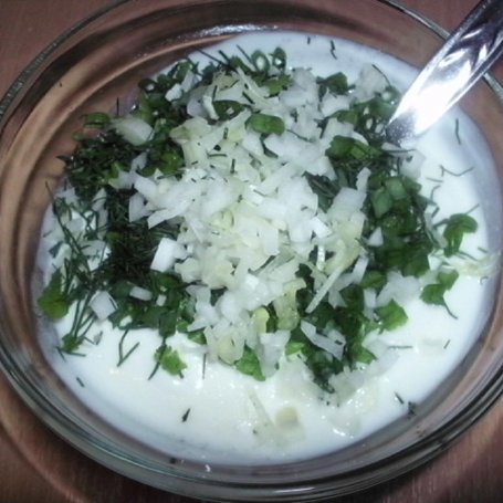 Krok 3 - Młode warzywa z piekarnika z sosem jogurtowo-ziołowym foto