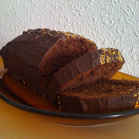 Krok 7 - Mocno czekoladowe ciasto cukiniowe foto