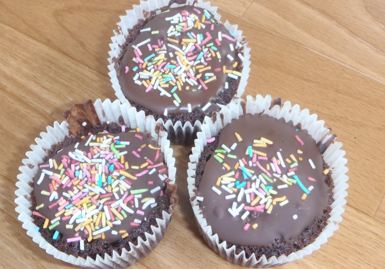 Mocno czekoladowe muffinki foto