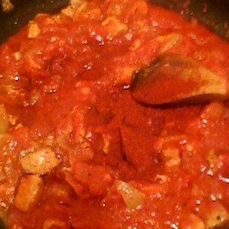 Krok 3 - Mocno pomidorowa potrawka foto