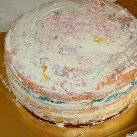 Krok 6 - Mój pierwszy w życiu tort :) foto