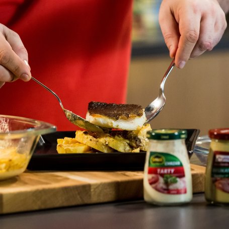 Krok 6 - Mój przepis na…: Zapiekany halibut w sosie chrzanowym, odc. 25 foto
